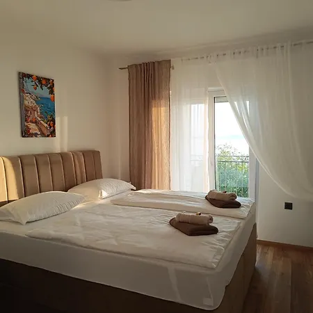 Apartmani Silvana&Vera Senj  Exterior photo